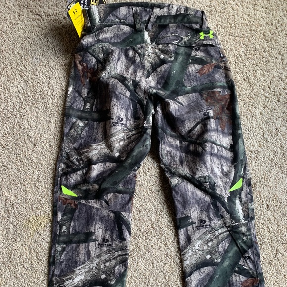 Nwt Under Armour Mossy Oak Pants 